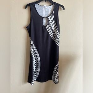 Black and White Sun Dress/Swimsuit Cover